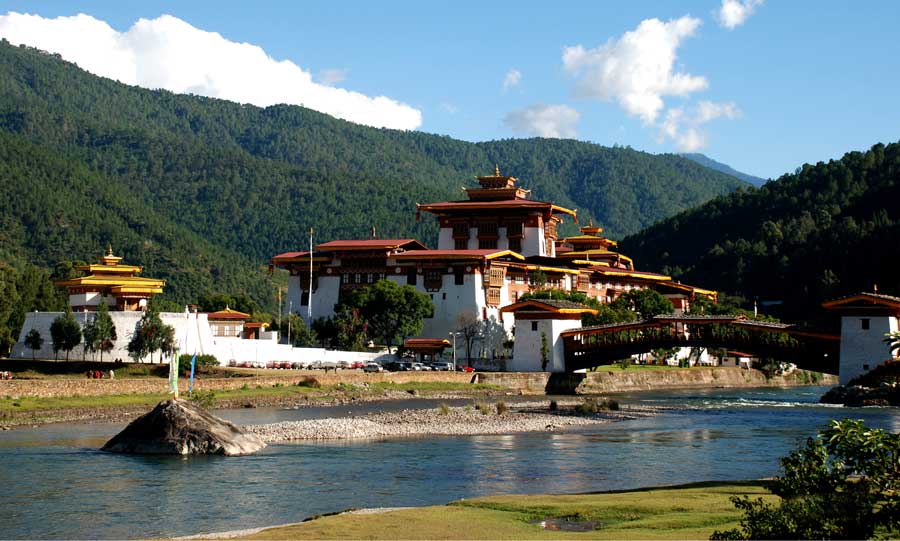 Travel Tips To Note before planning a vacation in Bhutan