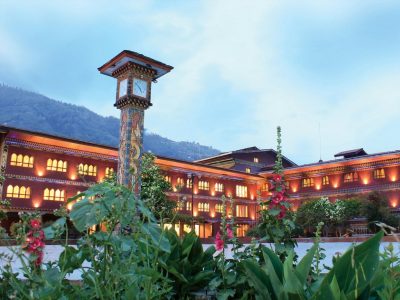 hotel-exterior-bang-in